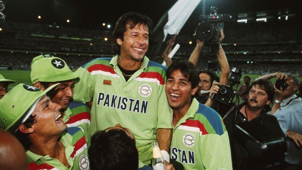 high_hopeful's tweet photo. Glory comes to those who respect their legends https://t.co/0p8d1q5Z5K