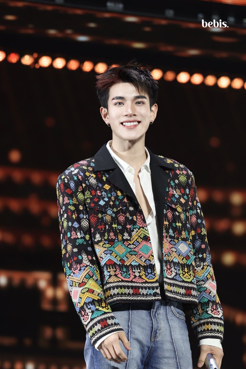 𝙗𝙚𝙗𝙞𝙨 ━ ❄️. tweet media