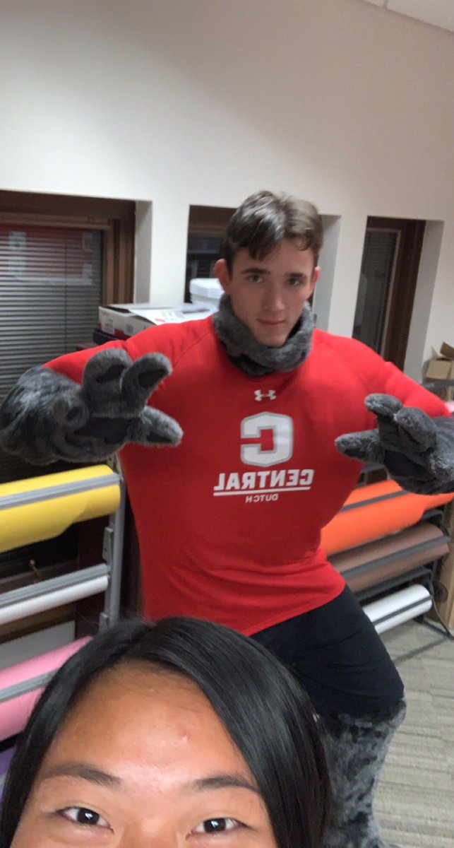 The Crimson Chin tweet media