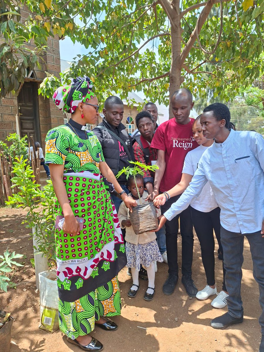 GreenFaith_Afr's tweet photo. We are grateful to the Anglican Church in Kibera for creating sacred space to connect scripture, ecology, and practical climate solutions.
Faith spaces remain critical platforms for advancing climate justice in communities often left out of national policy dialogues.
#AWFE https://t.co/AOVGyLOKIf
