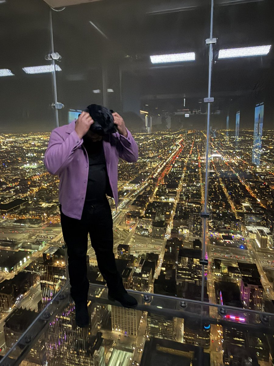 215Bangout's tweet photo. Sky is the Limit 🌆 https://t.co/rPYAqLDDOx