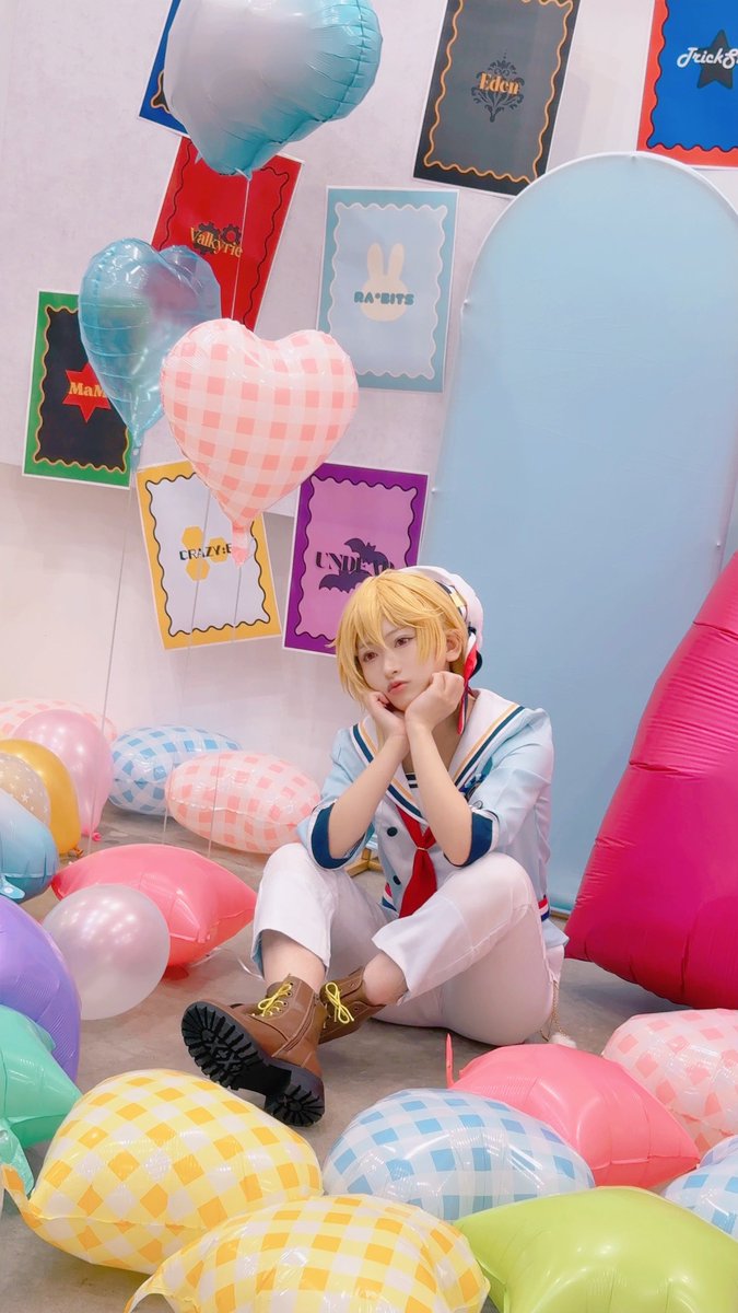 #ES_DREAMPARTY_0215

ピンで自撮りしてなかったから創ちんが撮ってくれた写真あげ🥹
今回もはいださんブース可愛かった〜💖💖