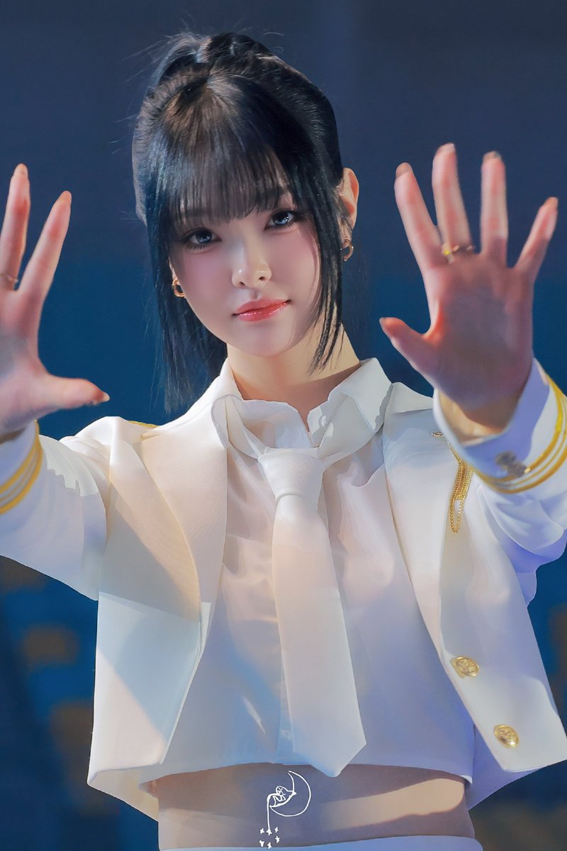 262015 #트리플에스 #린 #Lynn #tripleS #トリプルS #リン #凜