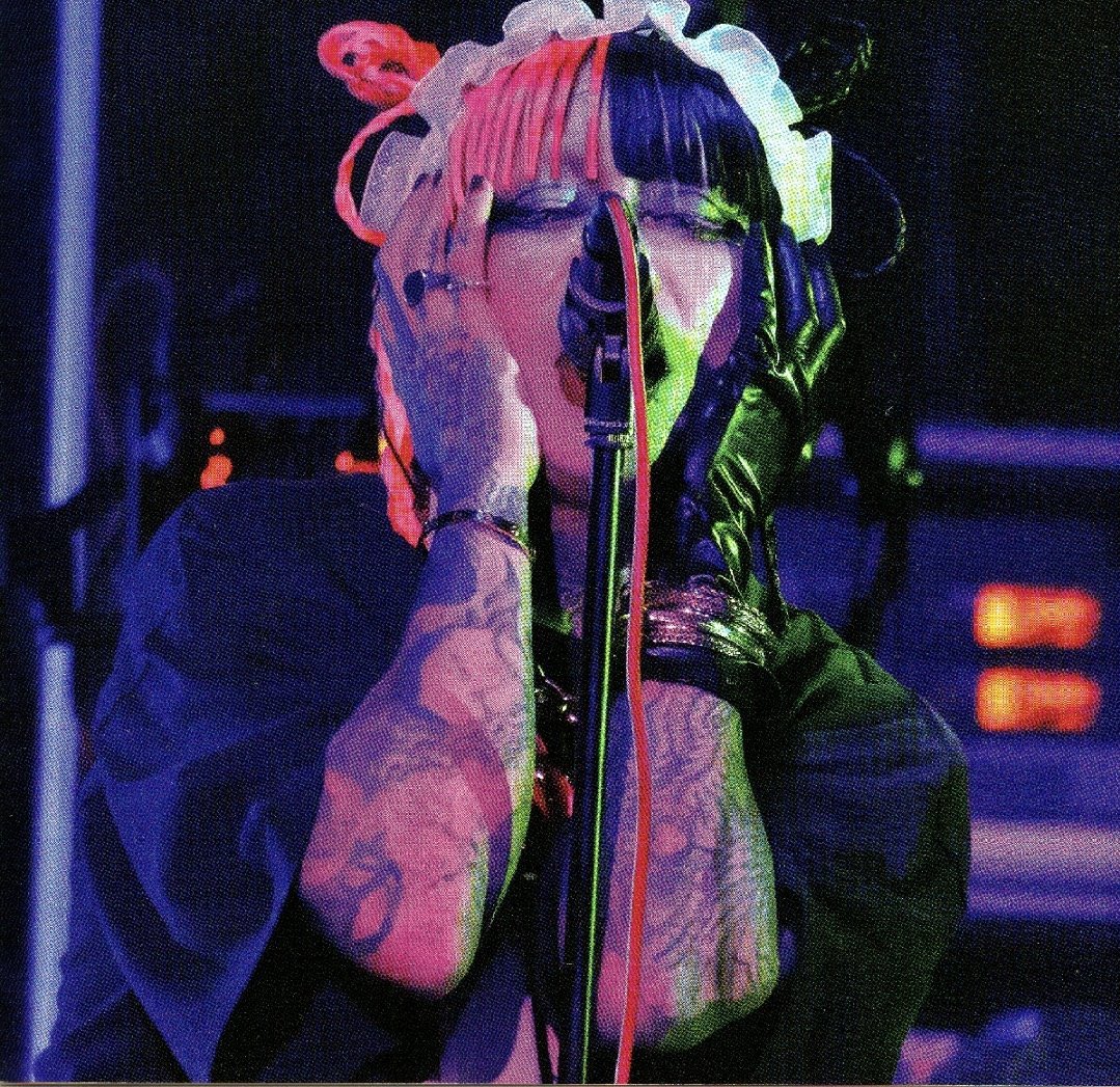 エンジェル京くんおめでとう〜🩷🖤