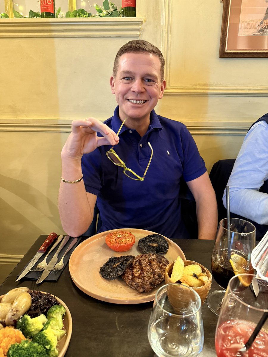 BUSAPAR3's tweet image. 👓 are inevitable! Outstanding 🥩 @Parrillasteak #ribeye #steak #february #2026 much ❤️ everyone!