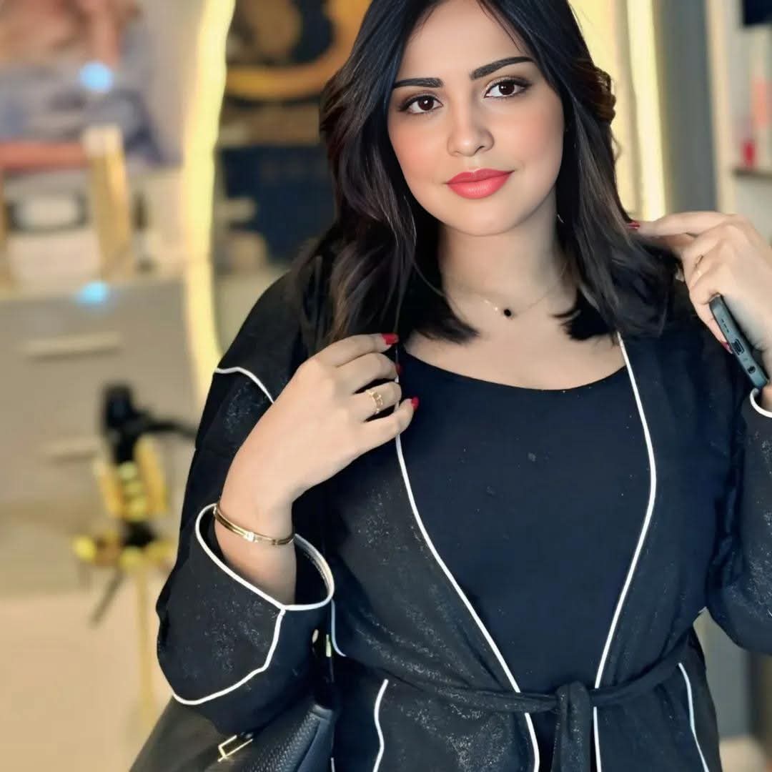 كن صريحا ❓🤔

500 الف ريال 
هل يمكن للمبلغ .. أن يحل كل مشاكلك 💵💰😍😍

أ. نعم 
ب. لا