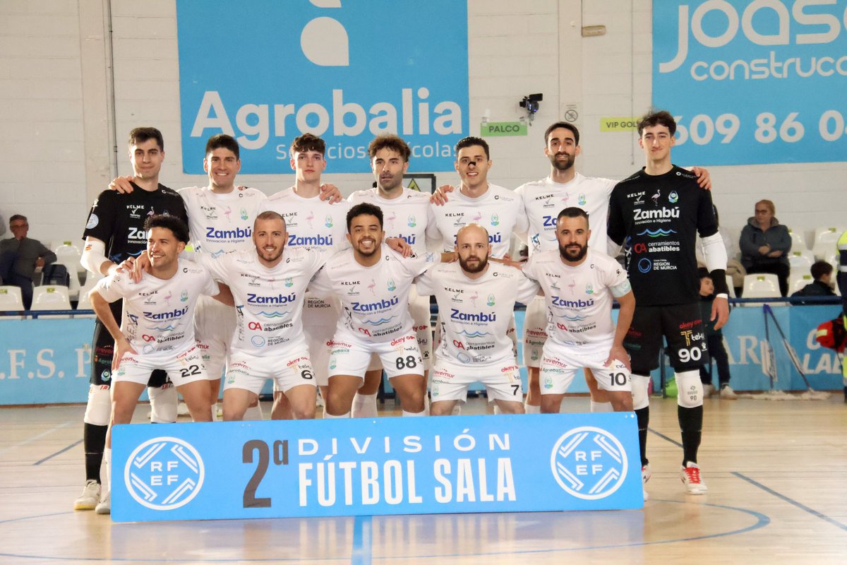 CoGAFS's tweet photo. 🏆 2ª División

👥 Ander Garrido / Eduardo Sierra
👥 José Antonio González / Ana Hurtado

@CFS_Pinatar 🆚 @AvanzaJaen

📸 @juanmelo88

#futsal #aretofutbola #futsalreferee #sanpedrodelpinatar #cogafs https://t.co/rYa5uaCBY8