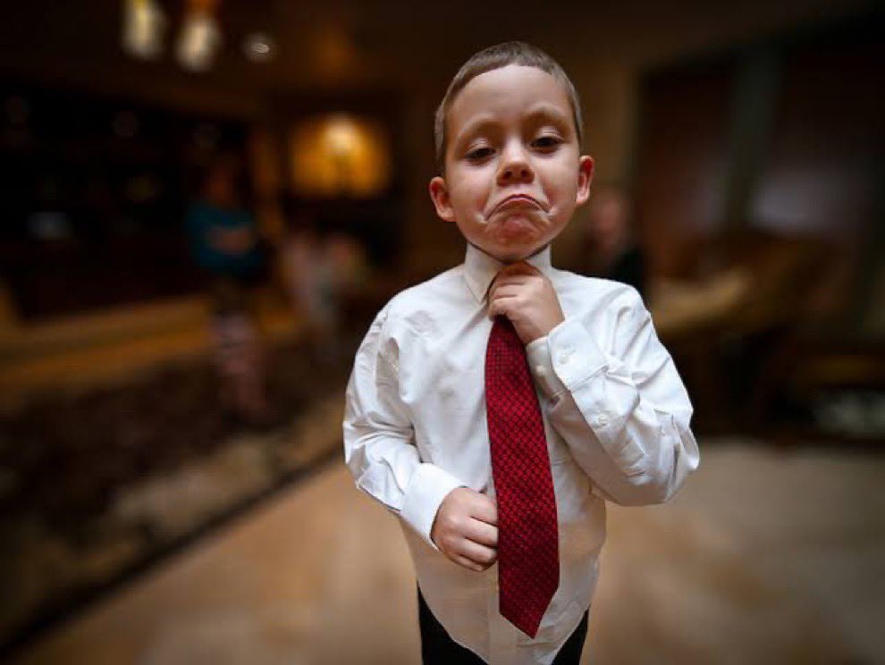 Bro to sis:
What made you visit once and never went back??? 🤔🎤
I dey CS👇