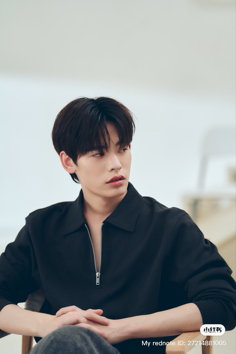 ฝันดีไปกับคุณฉินชุดดำนะครับ 🐈‍⬛

DUANG WITH YOU EP3
#ด้วงกับเธอEP3