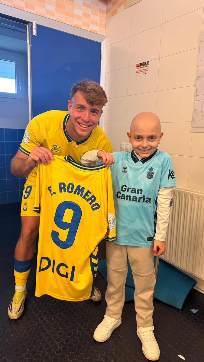 eeliass7 tweet media