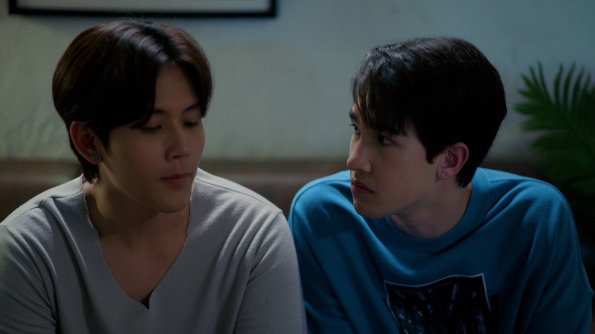 มีคำเตือนโปรดระมัดระวัง | Love Alert🚨

หวานไม่แคร์ เพื่อนกับพี่เศร้าเลยน้าาา

Love Alert EP8
#LoveAlertEP8