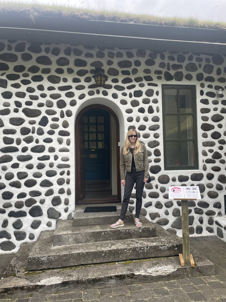 New on Lønningspils. I interviewed Jenna Grace Sciuto about her book "Intersecting Worlds: Colonial Liminality in US Southern and Icelandic Literatures"

We chat about Faulkner, Laxness,  Svava Jakobsdóttir, Skriðuklaustur, Carson McCullers &amp; much more.

lonningspils.ca/2026/02/15/in-…