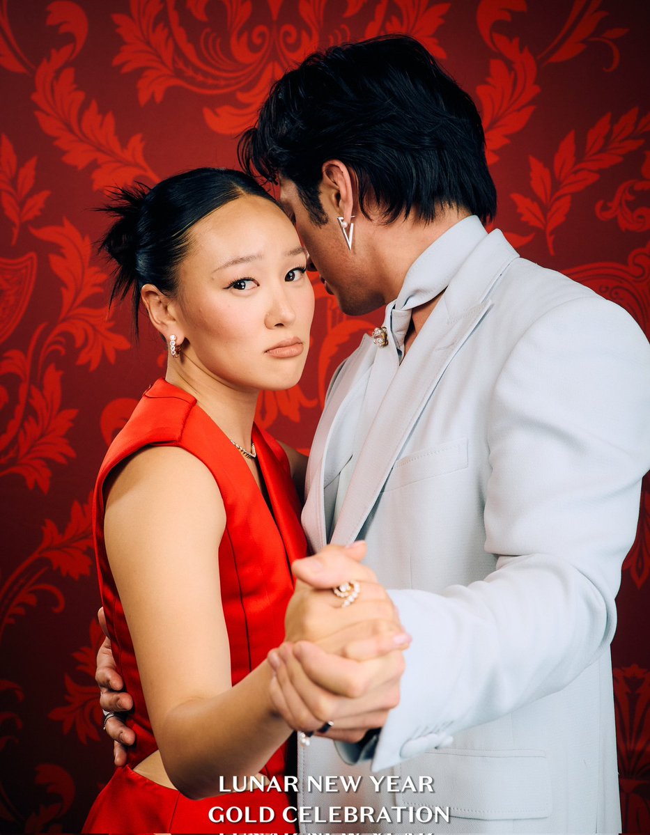 ellmercury's tweet image. benedict bridgerton ilya rozanov can you fight