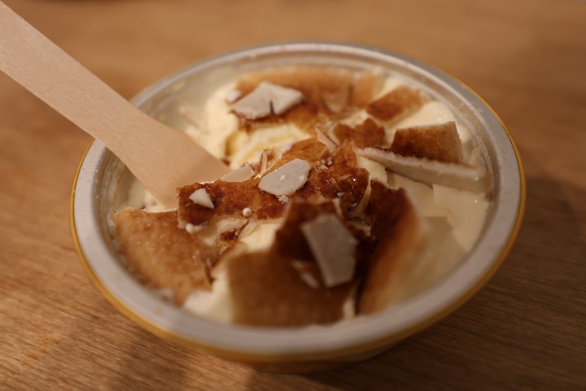 2月15日、東京初日。日暮里駅の近くの宿で荷物をほどいて、話をしてからぐっすり眠りました。🫠