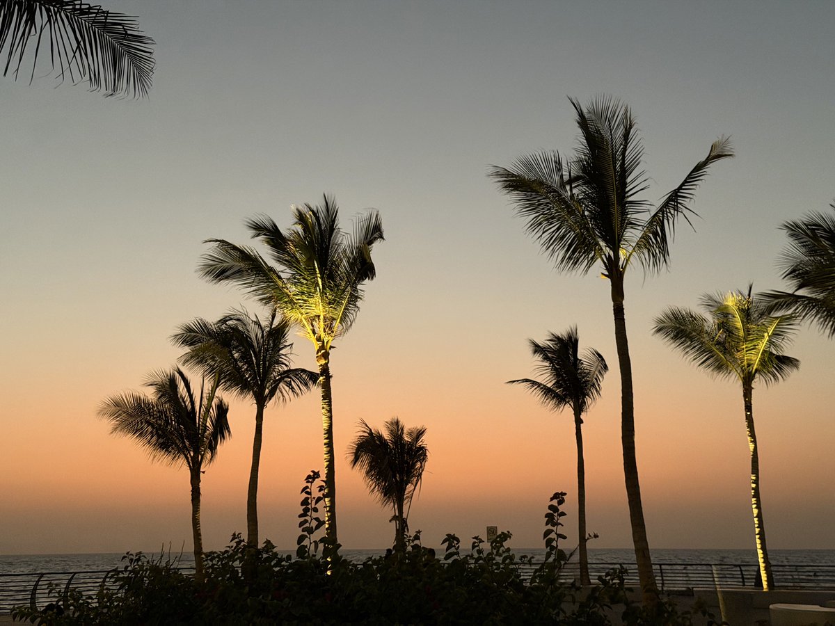 ِ (@lllly77) on Twitter photo 