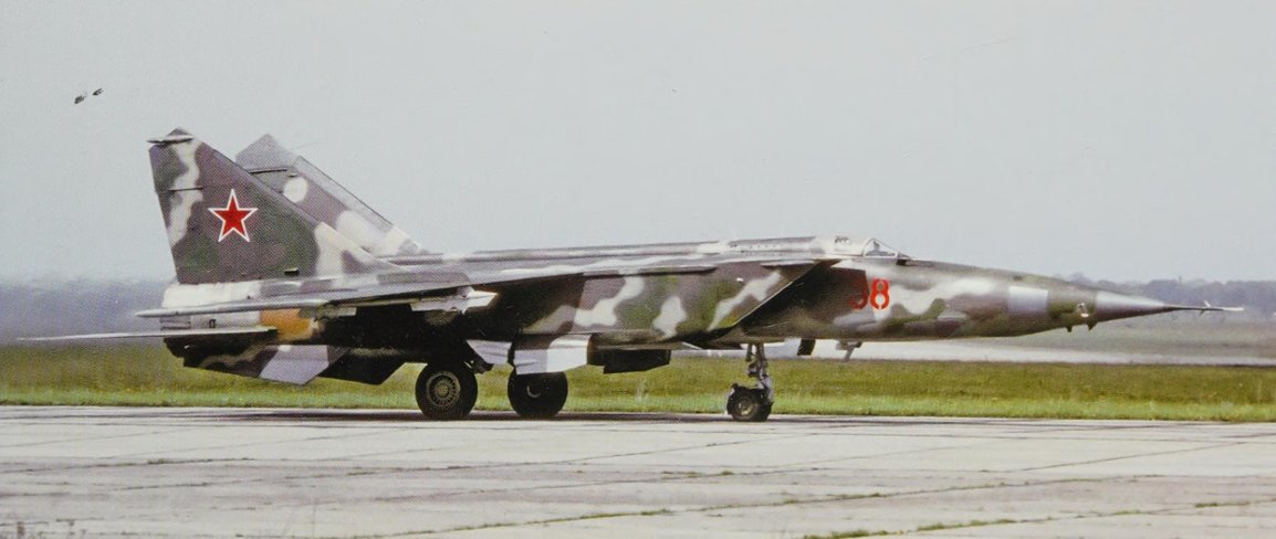 gonzaconti_18's tweet photo. #MIG25 #Foxbat https://t.co/6WQB5d5njm