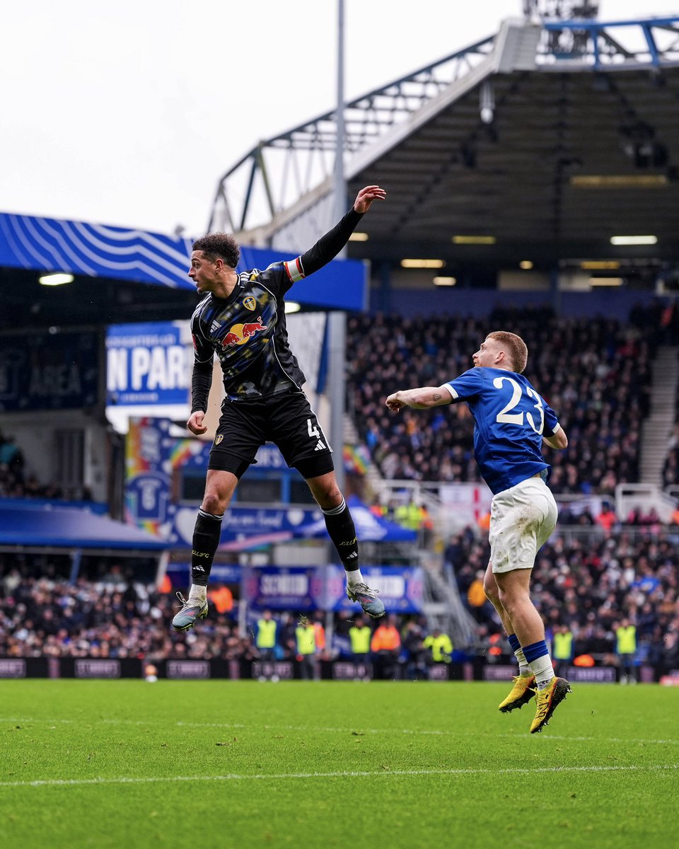 Into the next round! 💛💙