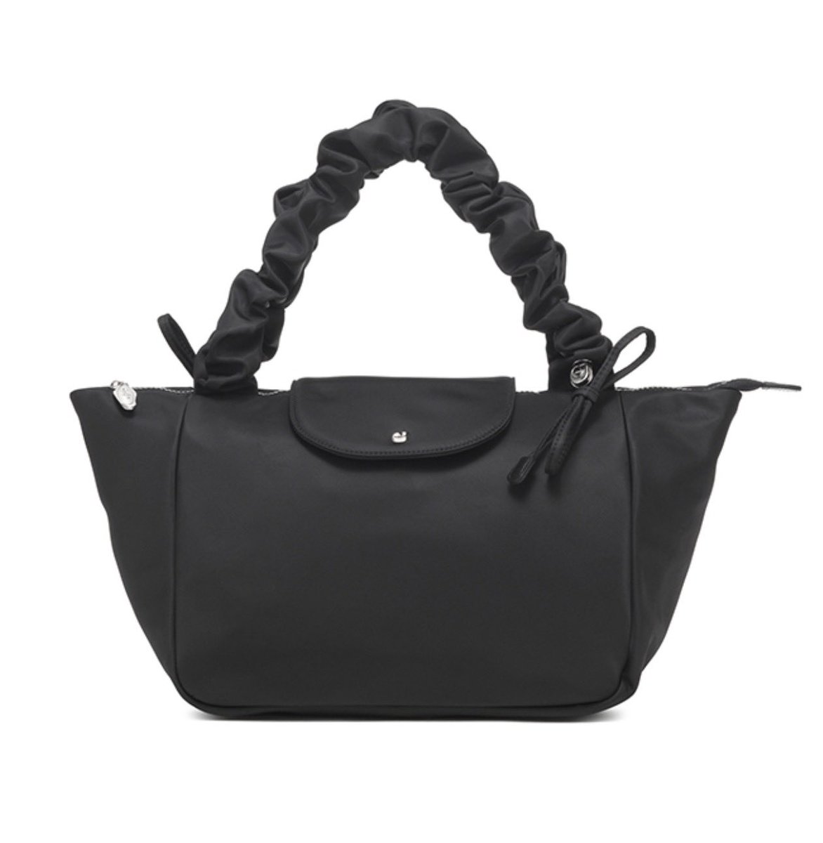 Preorder 〰️
#carlyn buddy
sale 70%

มี 3 สี

ราคา แอร์ 2090 เรือ 1890
มัดจำ 500 ส่งฟรี ems