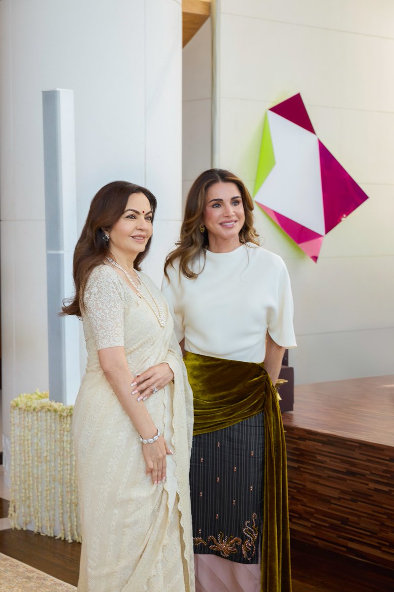 The lady with Nita Ambani is the Queen of Jordan Rania Al Abdullah... She is the wife of King Abdullah II, the 41st-generation direct descendant of prophet Muhammad.

Can you spot a Burqa or Hijab?