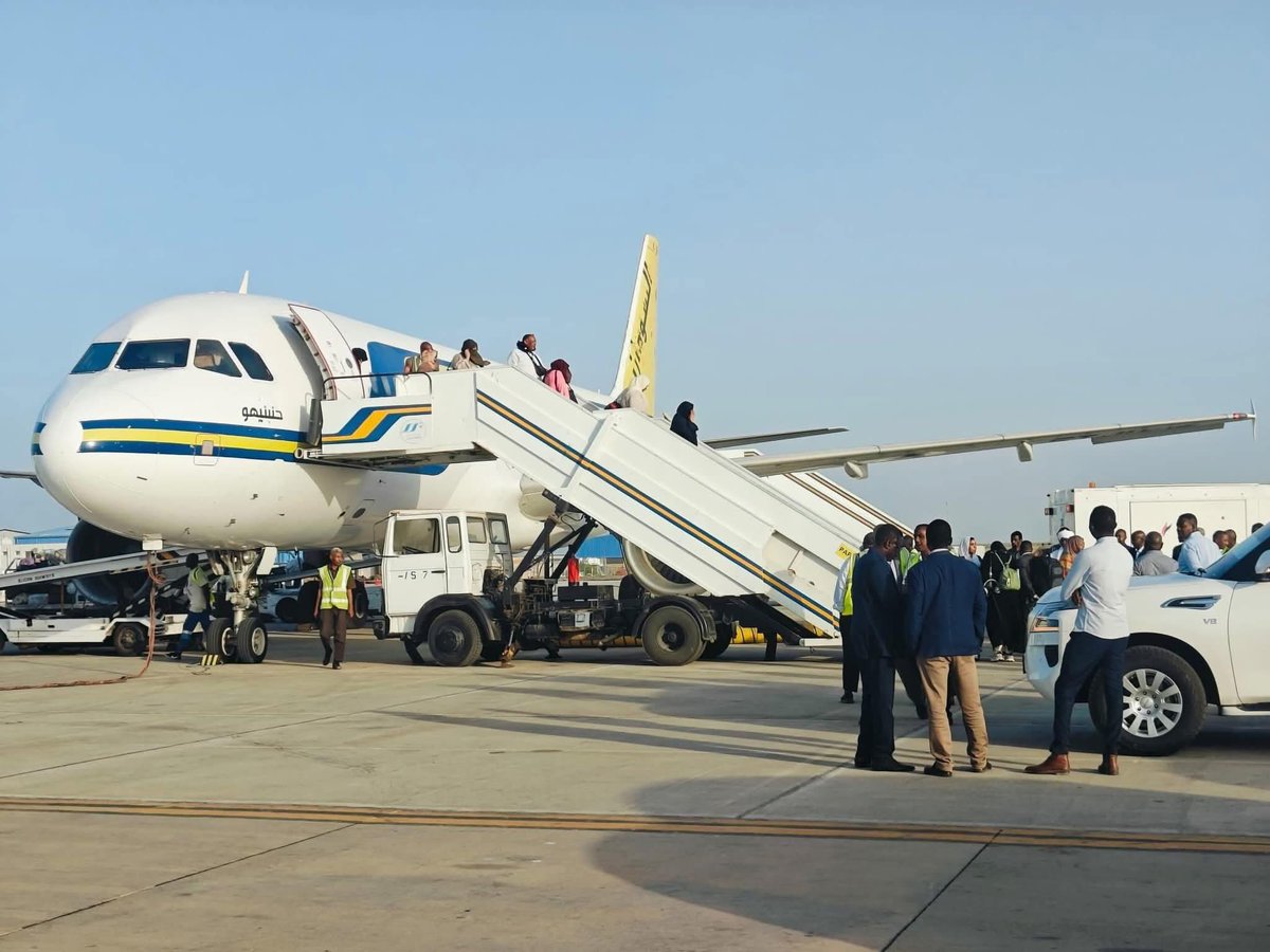 MANIA TRAVEL tweet media