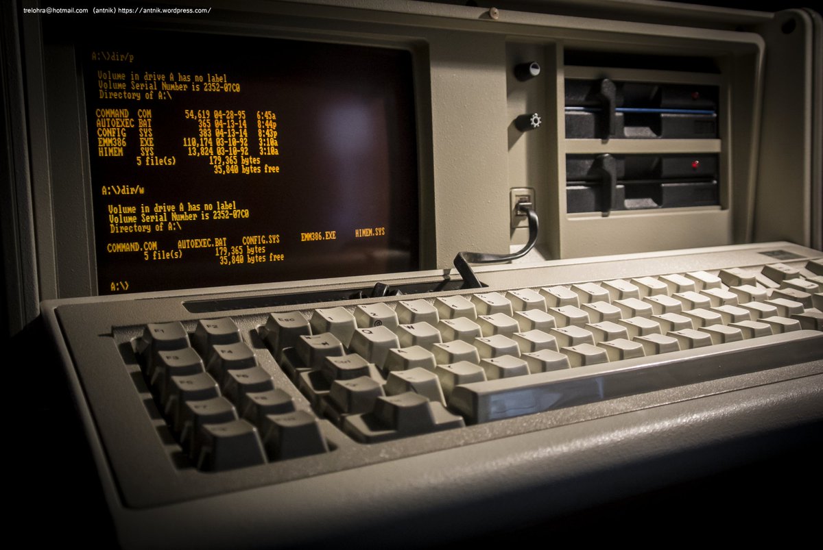 RetroCoast's tweet photo. In the #1980s many portable computers had orange screens.

This resulted from a gas plasma technology that was lighter weight than home computer screens. https://t.co/U4TrB2lyTe