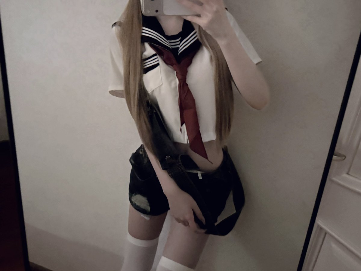 不渝 tweet media