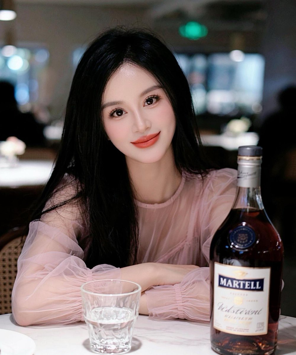 🎉 新年宠粉福利来啦！感谢一路陪伴我的粉丝宝宝们～
新的一年必须气氛拉满，福利拉满！

🎁 宠粉抽奖活动开启
抽 12位 幸运宝宝
每人送 10U 红包🧧

✅ 参与方式：
关注 + 评论 + 转发
在评论区留下你的
新年愿望 / 币圈心得

愿大家新岁顺风顺水，财运爆棚，币圈一路长虹！