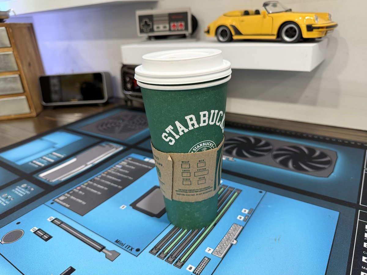 TheHobbyistMiner tweet media