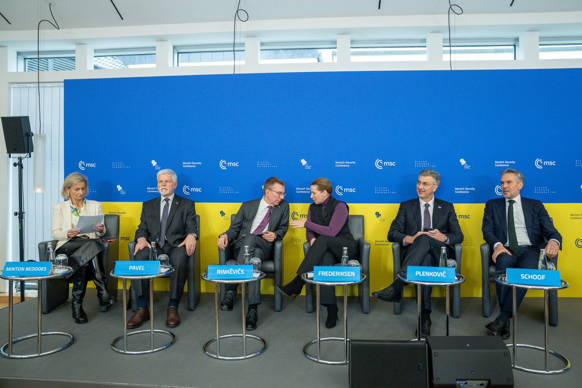 Edgars Rinkēvičs tweet media