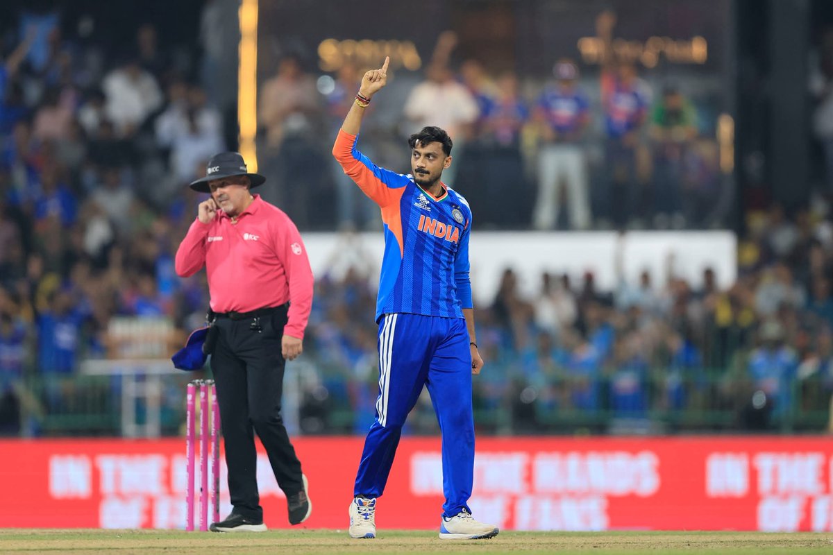 Different years, different tournaments, same result!

India prevails over Pakistan in every avenue.

A clinical display by Team India as they beat Pakistan by 61 runs in the #T20WorldCup.

Go for the Cup boys!

#BleedBlue 🇮🇳