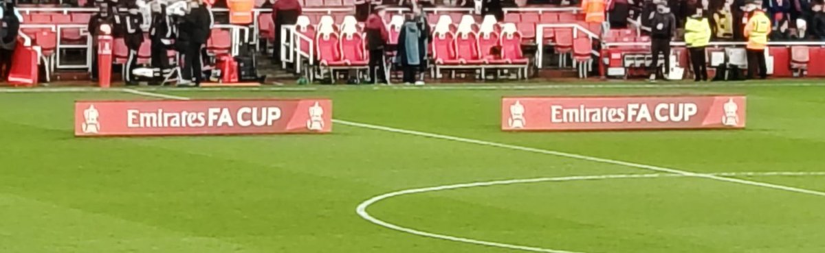 MMurraySJA's tweet photo. #MySJADay is another trip across the Capital to a new stadium, this time checking in on the FA Cup #ArsenalvWigan
#EACOnTour #Ambulance https://t.co/gmJIPnquzo