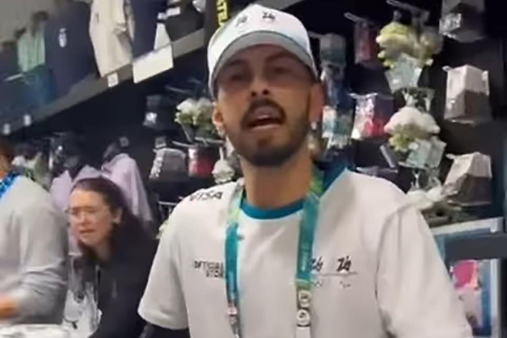 swilkinsonbc's tweet photo. Ali Mohamed Hassan is fired for saying ‘Free Palestine’ in the Milano Cortina official shop: but his gold moral compass just tripled in value https://t.co/IvCCMYlP8c