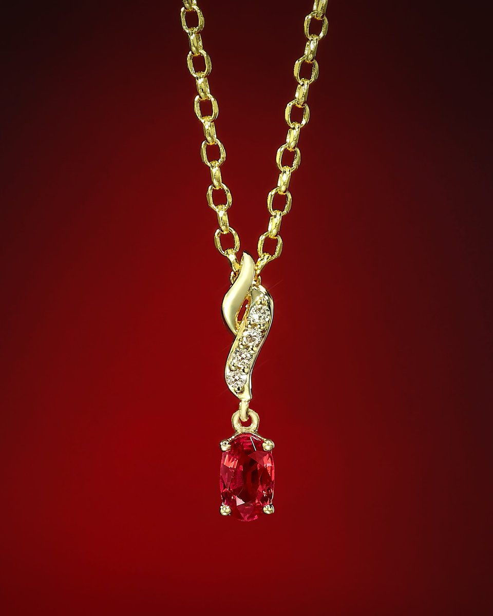 Le_Vian's tweet photo. The Passion Ruby ❤️

A bold, elegant masterpiece, crafted to captivate at first glance😍

🔗 https://t.co/QBN7PEdhS9
🔗 https://t.co/RVhoxpwk0p
🔗 https://t.co/RJFLFxFgJQ

#PassionRuby #RubyJewelry #FineJewelry #Gemstones https://t.co/zlnJSiTtHE