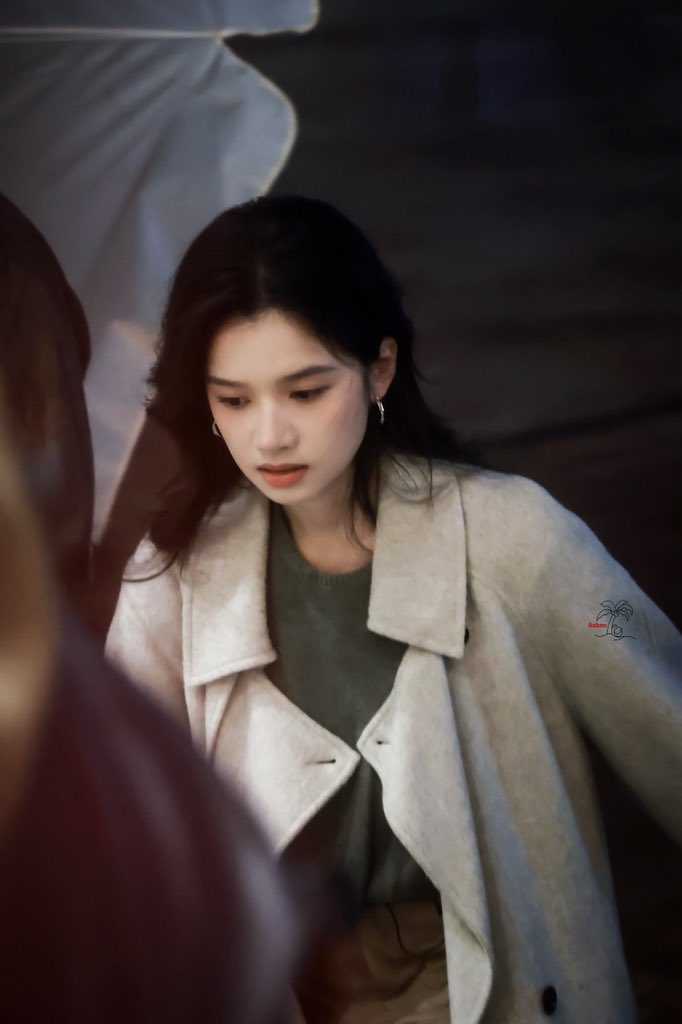 260208 🤍

#张婧仪 
#ZhangJingYi
#致我那菜市场的白月光