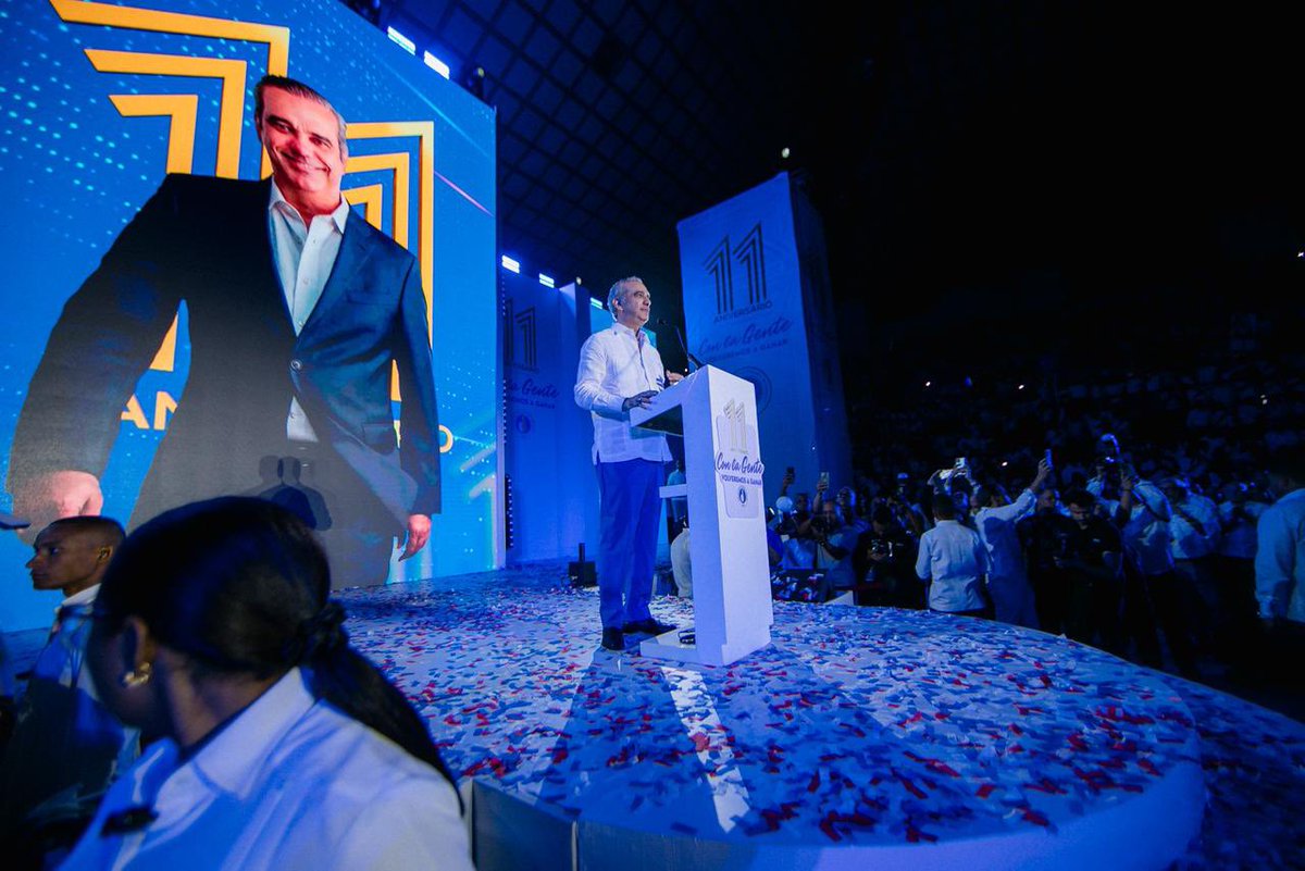 Hoy hablé ante mi partido no solo como presidente, sino como militante orgulloso del <a href="/PRM_Oficial/">PRM</a>, parte de una organización que nació para servir y que ha demostrado que valió la pena recorrer este camino.

#11AñosConLaGente #AniversarioPRM 👍