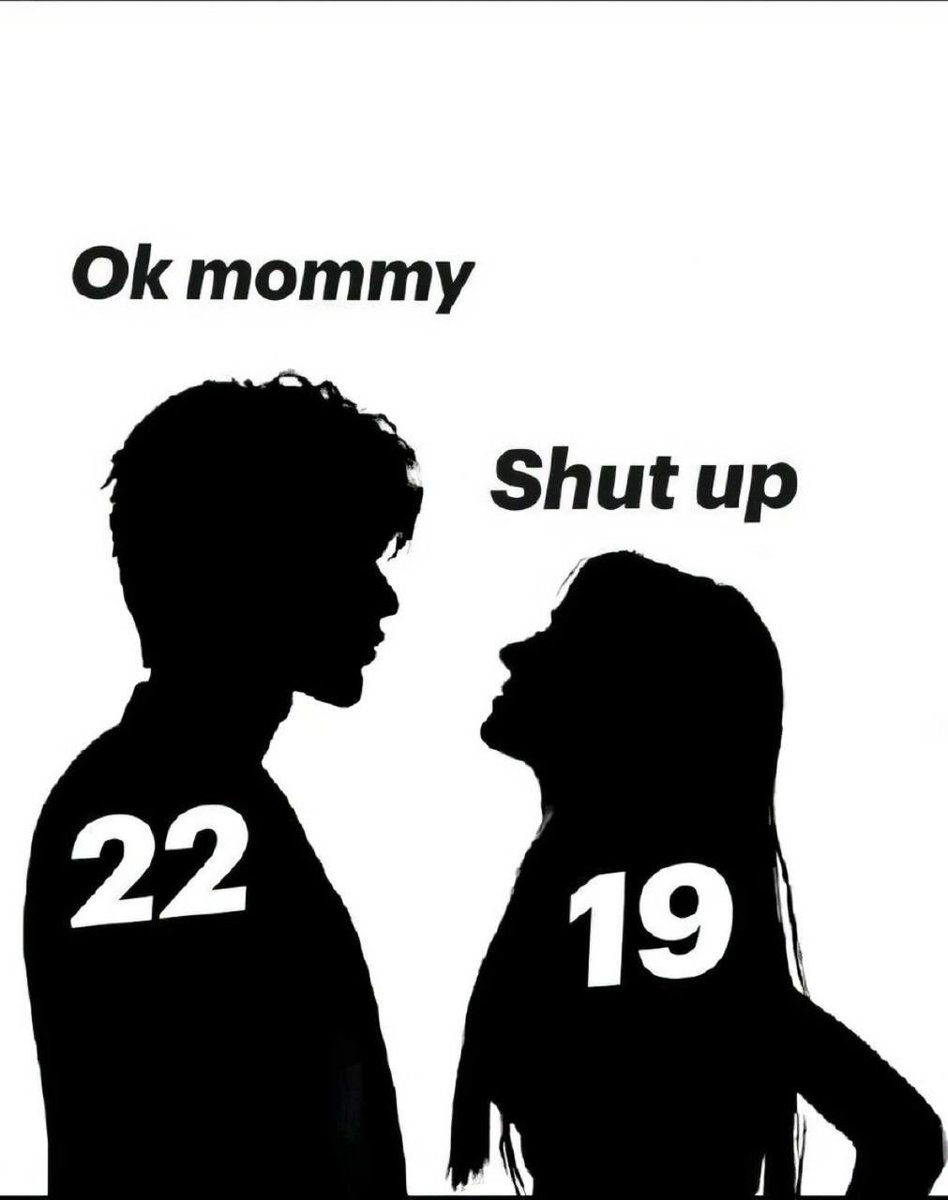 EnergyUp_'s tweet image. This is how she controls you:

1. You do what she says