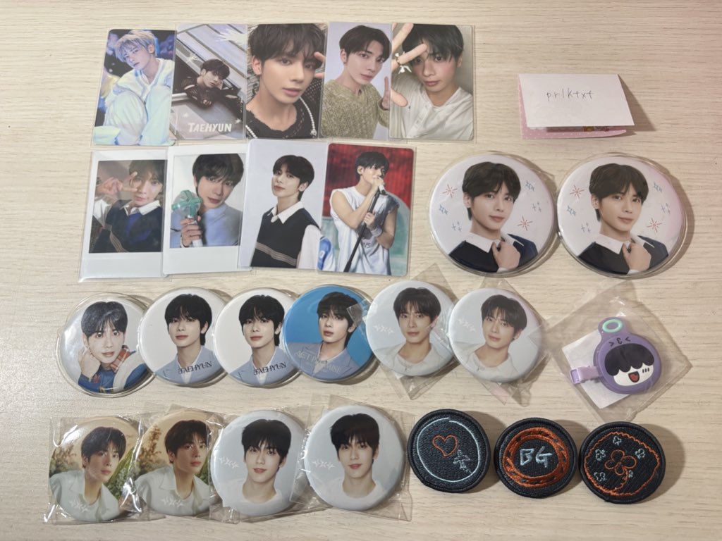 txt トゥバ トレカ カプセルトイ 缶バッジ 交換 譲 → 画像 求