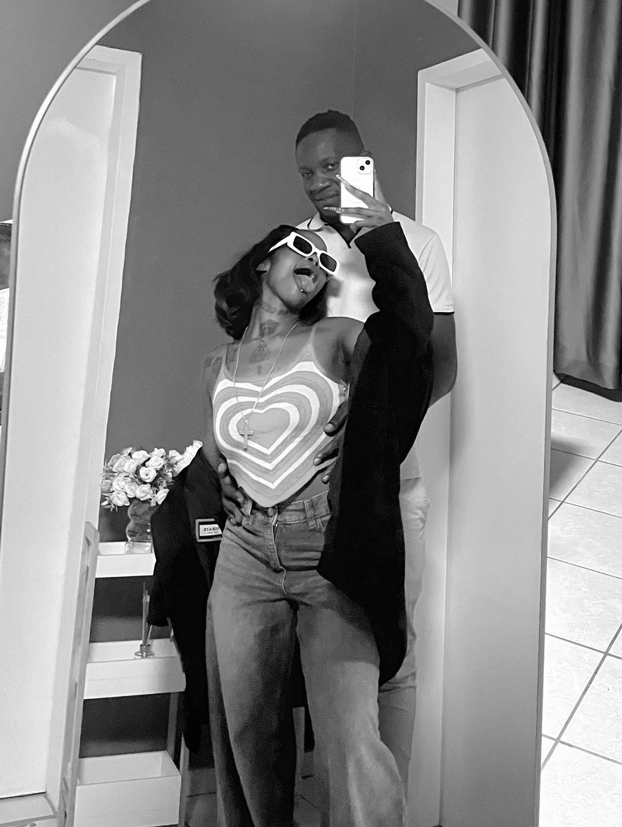 BoikySlimThickBee🇱🇸🇿🇦 tweet media
