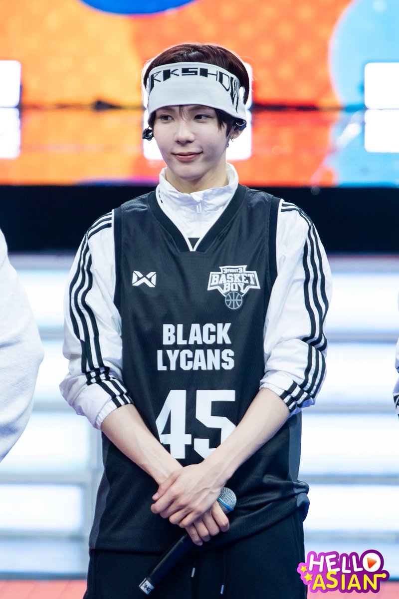 “ซองชาน-โชทาโร่” Special Guest โชว์พิเศษในรายการ ‘3Fight3 Basket Boy Season 2’ 

#3Fight3BasketBoySS2
#3Fight3BasketBoySS2Match3
#RIIZE #라이즈
#SHOTARO #쇼타로 
#SUNGCHAN #성찬