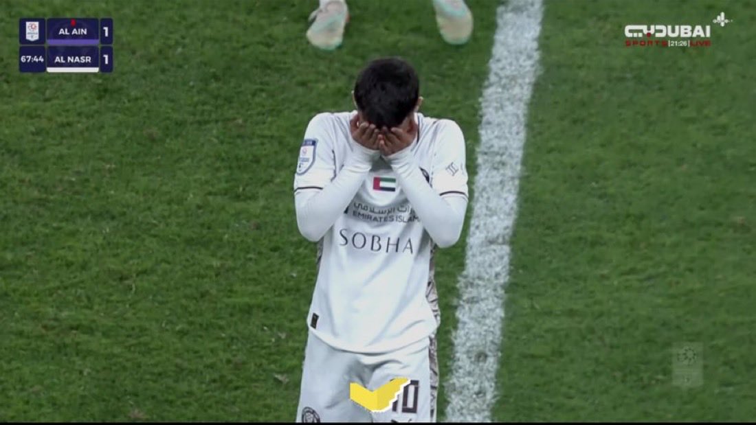 وين تغير وين المدرب اليديد وين تعديل ما شفنا شي
المدرب اليديد لازم يمسك من الحين عشان يشوف الفريق من الحين نبغي مدرب فاهم و شجاع وما يخاف و قراراته صحيحه مافيها غلط ما في مجال للغلط كفايههه الي شفناه  هذا الموسم منكم نتمنى تعديل و في اسرع وقت