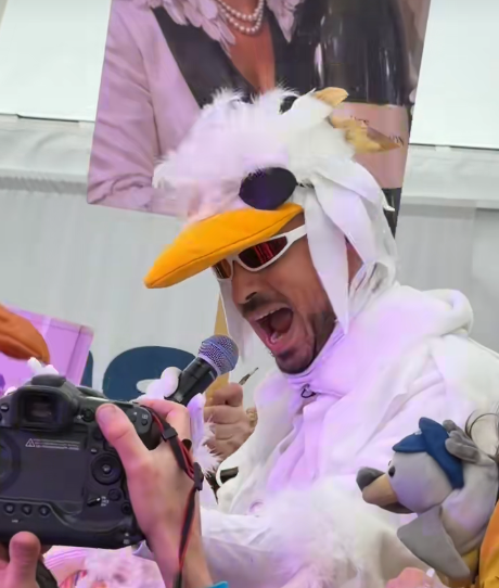 Le Parisien tweet media