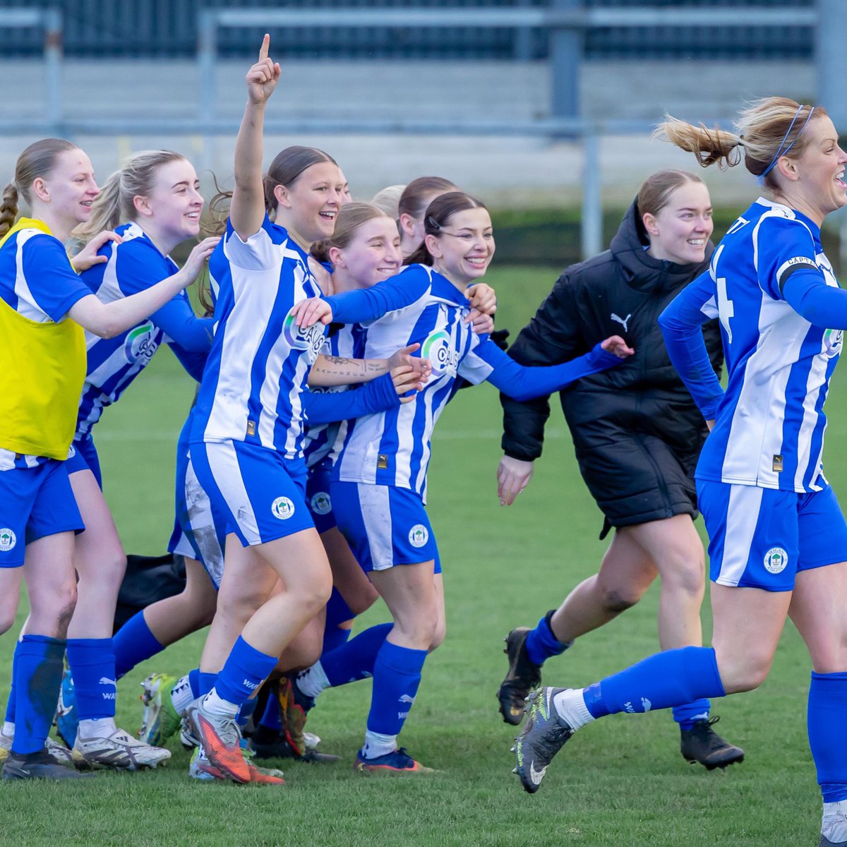 Celebrating a place in the Challenge Cup Final. 💪

#wafc 🔵⚪️
