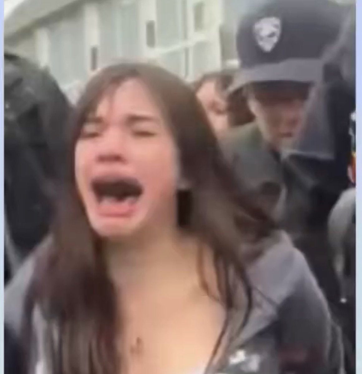 “I want my mommy…!”  LOL!!!