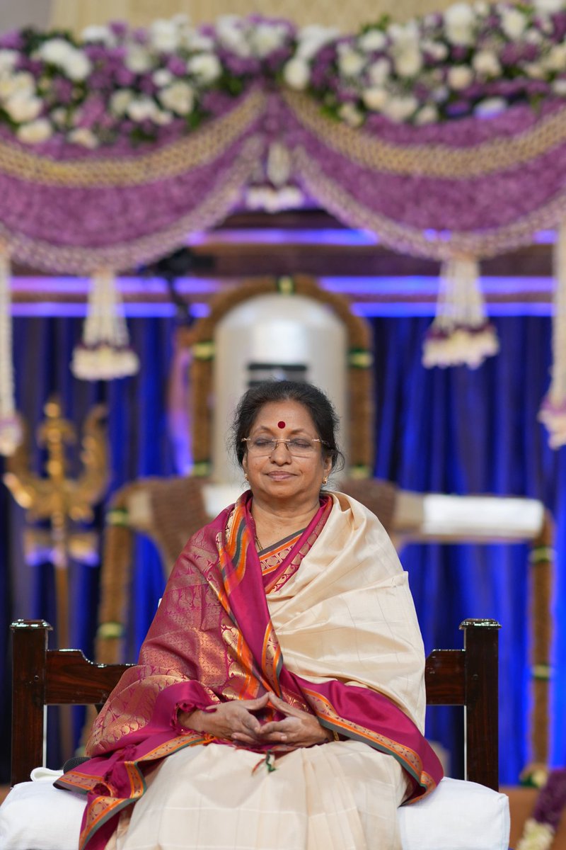 Maha Shivaratri made special with Sushumna Kriya Yoga Initiations by Pujya Guruma Aathmanandamayi at Gadhiraju Palace, Visakhapatnam.

With the blessings of Sri Bhoga Siddhar &amp; Mahavatar Babaji, divine grace filled the sacred space as many seekers began their spiritual journey.