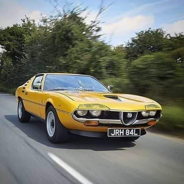 ✅⬜🟥 1972 #AlfaRomeo Montreal