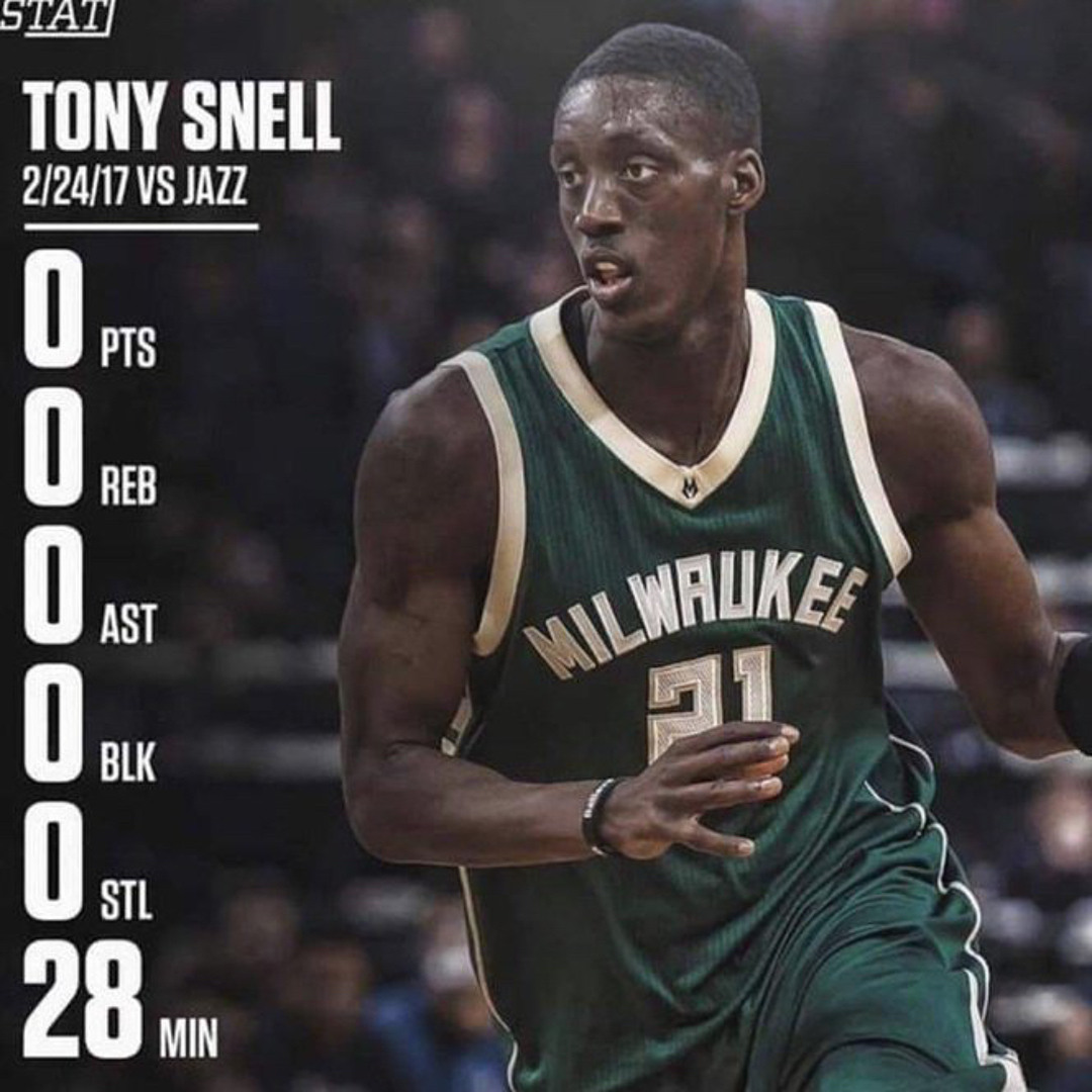 ᖴᗩKE ᗪEᗰOᑎ tweet media