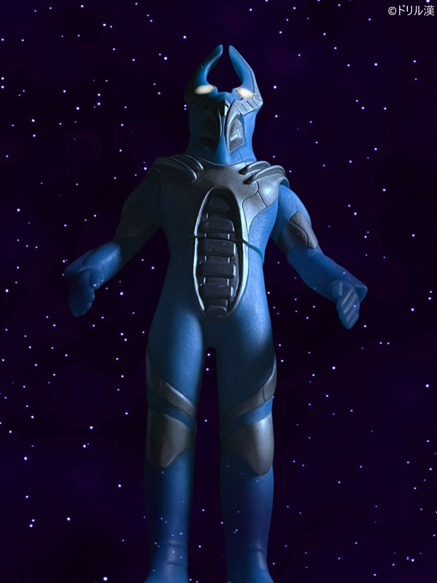 レイブラッド星人】