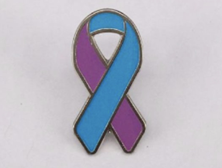GTumors's tweet photo. 📢 Did you know that penile cancer has an awareness ribbon?

In 2017, a penile cancer survivor created the first ribbon after realizing none existed.

The ribbon is two-toned, like the cervical cancer ribbon, since penile cancer is often linked to HPV as well—reflecting that shared biology and reminding us that awareness and prevention matters for everyone.

@SpiessPhilippe @drgaganprakash @LuisMedinaMD @npaesa @CMercinelli @dramandeeparora @CurtisPettaway1 @MDAndersonNews @MoffittNews @TataMemorial @MUSC_UroOnc @AmerUrological @UroOnc @SUO_YUO @CAU_URO @AndreaNecchi @orchidcancer @ERN_eUROGEN @EauPatient @JadChahoud
