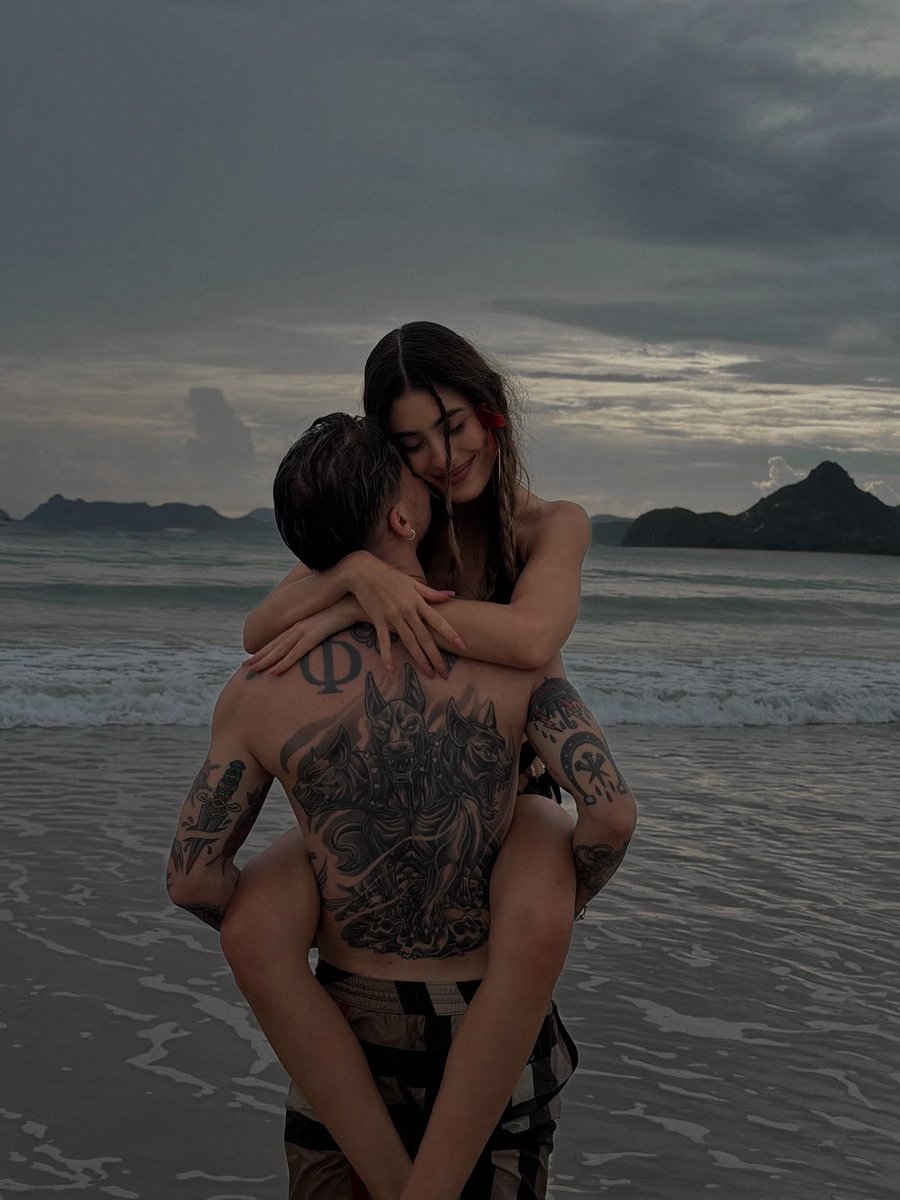 Leire María | 🇲🇻 tweet media