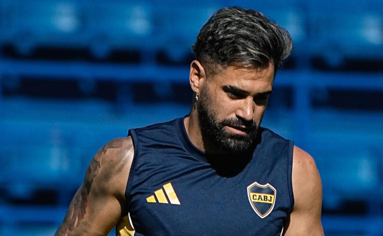 la12tuittera's tweet photo. 🚨AHORA | Informa @JulioPavoni que el tratamiento no dio los resultados esperados y MILTON GIMÉNEZ será OPERADO de la pubalgia que no le dejó jugar en 2026. https://t.co/KposQt8VAz
